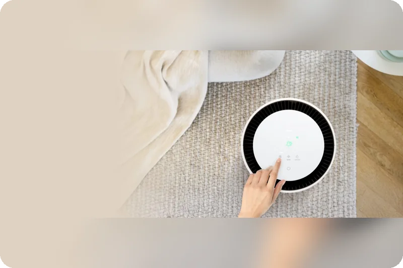 LG PuriCare AS35GGW10 intuitive LED display and touch controls