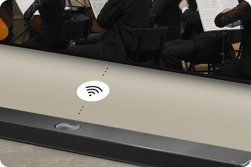 Wireless WOWCAST connection symbol between an LG television and S90TY Soundbar.